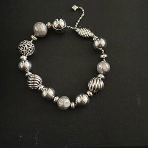 David Yurman Elements silver bead bracelet - Rare, Classy $800